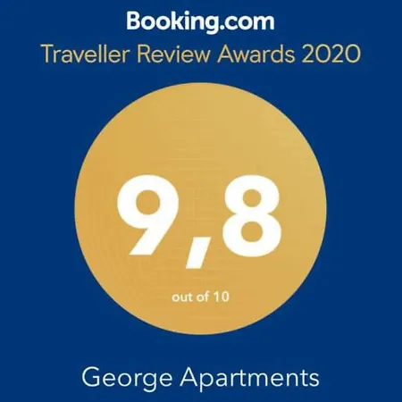 George Beachfront Apartment