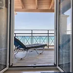 George Beachfront Apartment Lithakia (Zakynthos)