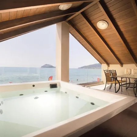 George Beachfront *