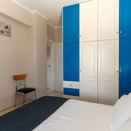 Apartment George Beachfront Lithakia (Zakynthos)