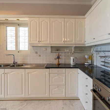 George Beachfront Lithakia (Zakynthos)