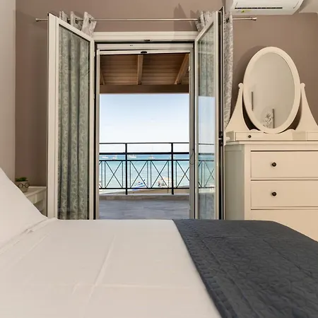דירה George Beachfront