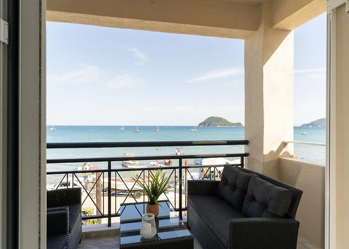 George Beachfront *